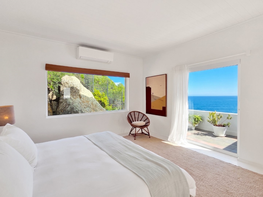 To Let 7 Bedroom Property for Rent in Bantry Bay Western Cape